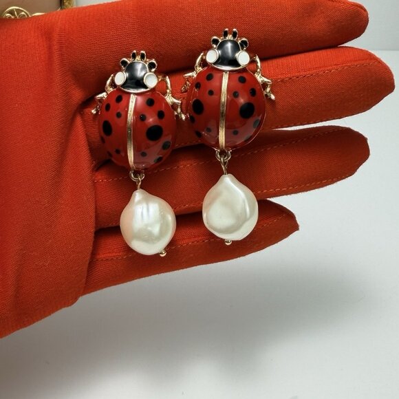 Zara NWOT Ladybug Statement Drop Earrings Red Black Gold Tone Pearl Dangle - Picture 8 of 8